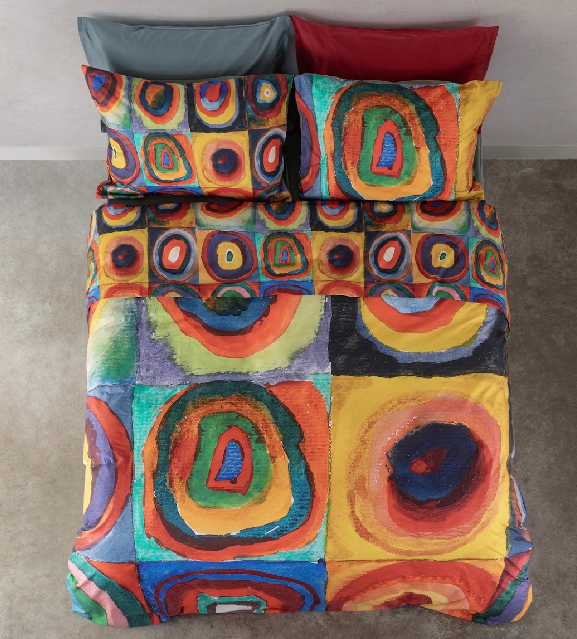 Lenzuola Cogal linea Cogart Studio sul colore di Kandinskij